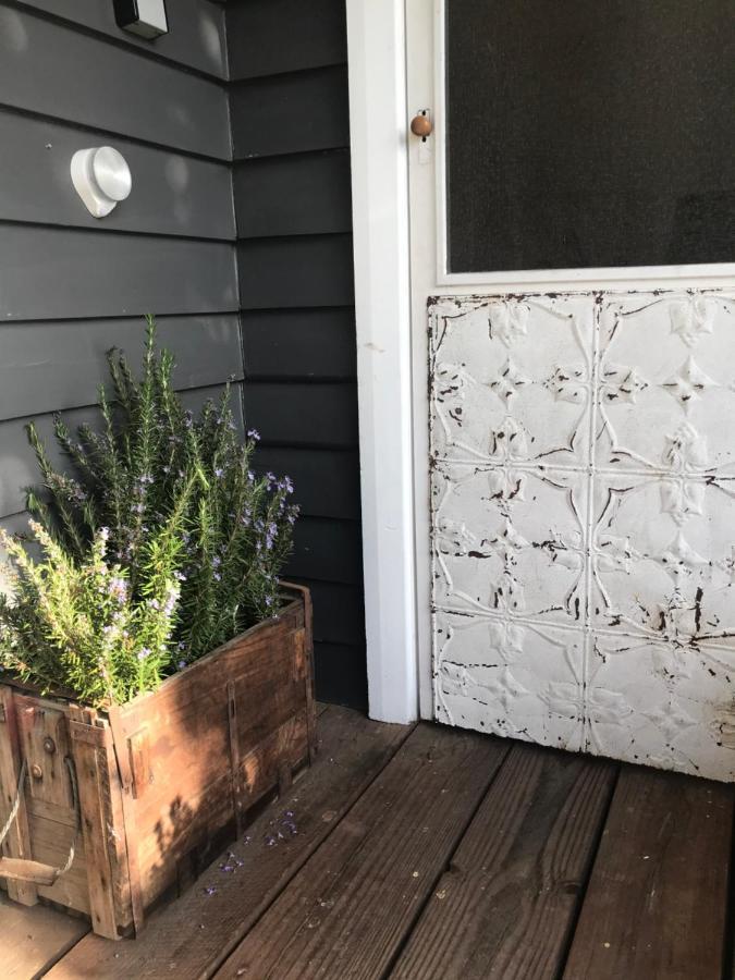 Fergusons Store Heathcote Bagian luar foto